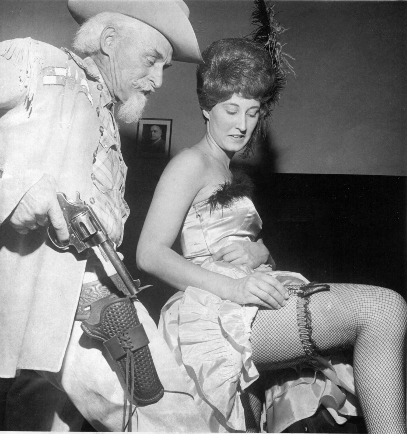 Charlie Evans (as Cody) with can-can girl Shelly Fisher, NLD Frontier Revue, UP depot, 6-13-14-1970, NPT Fam Wknd, p. 1.jpg